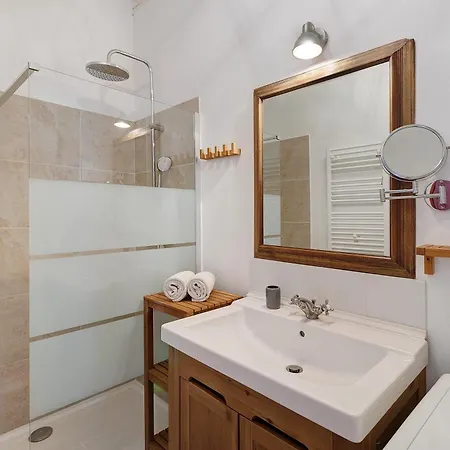 La Lezardiere Holiday home